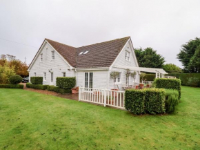Lampland House